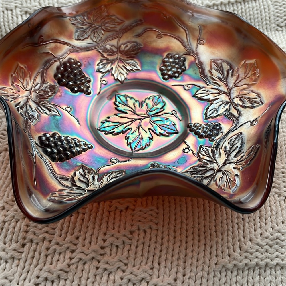 Fenton Carnival Glass Ruffled Bowl – Grape & Leaf Pattern